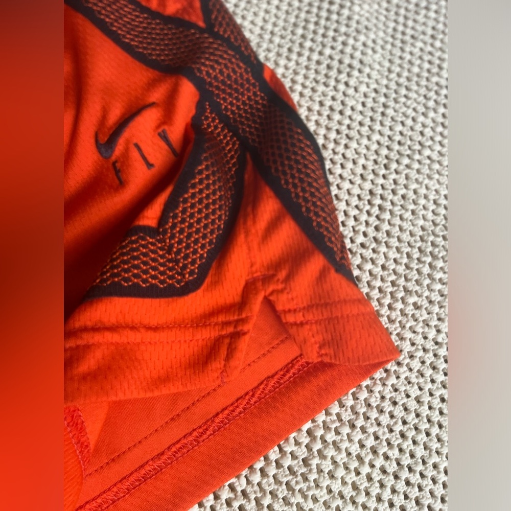 Nike Dri-FIT Fly Crossover
Womens Basketball Elastic Waist
Shorts Orange XL - Picture 5 of 11